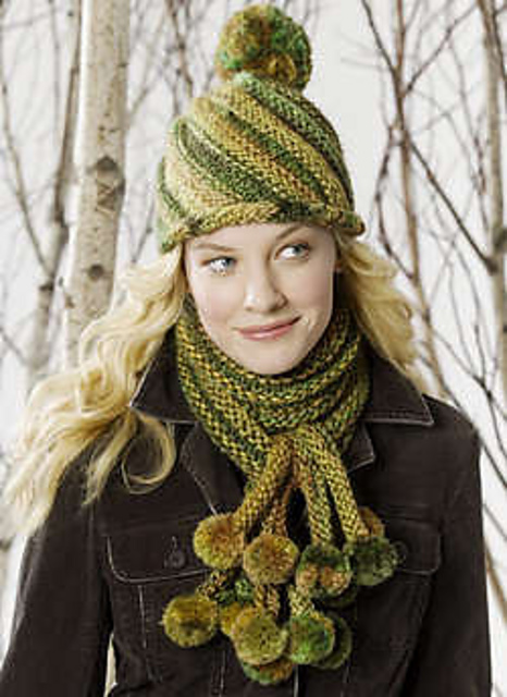 Taos Pom-Pom Scarf
