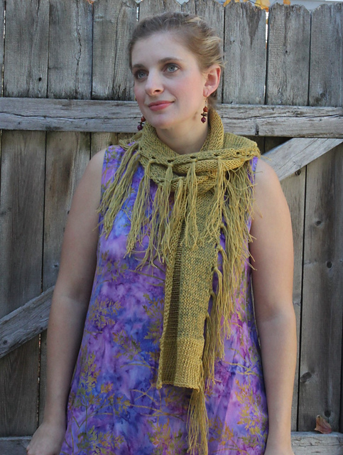 Mallow Fringed Scarf
