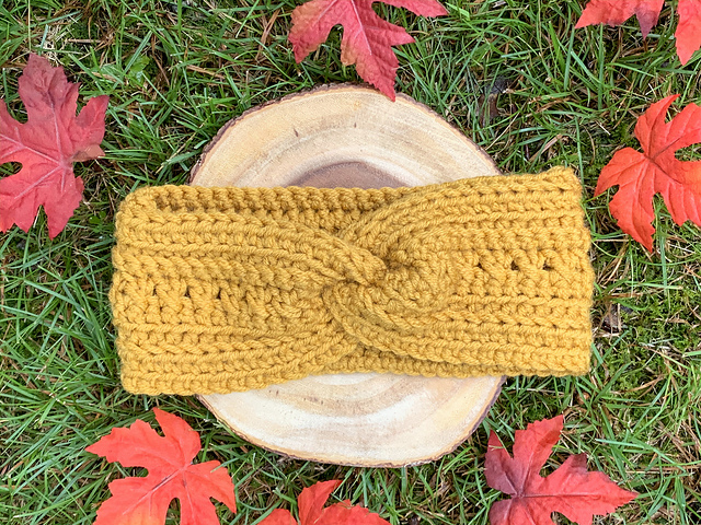 Cross The Ridges Ear Warmer