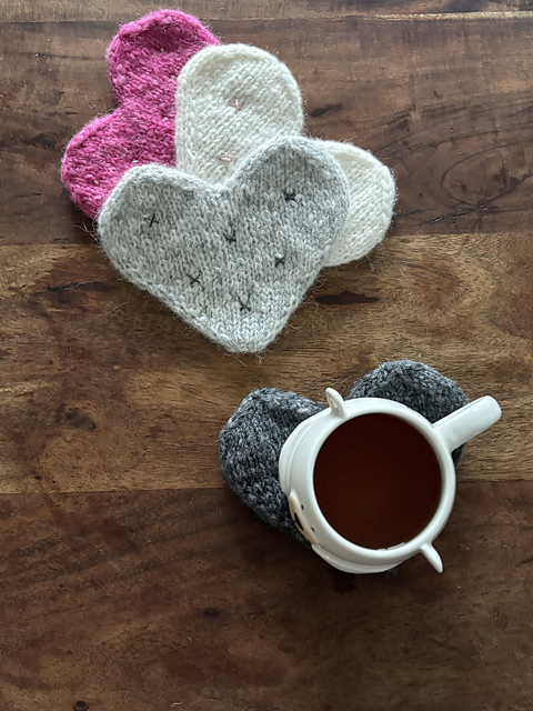 Heart coaster