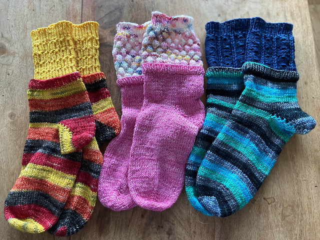 Mix & match sock collection