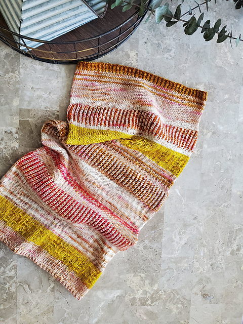 Color Craze Cowl