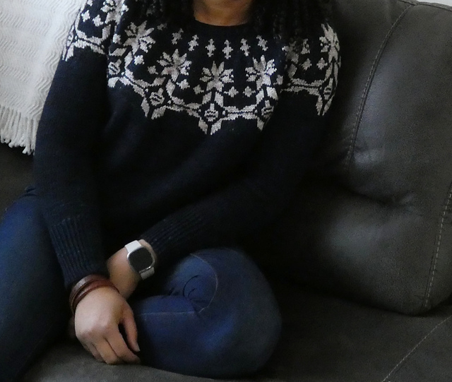 Fractured Pullover