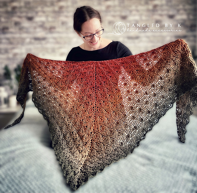 Rhombic weaves