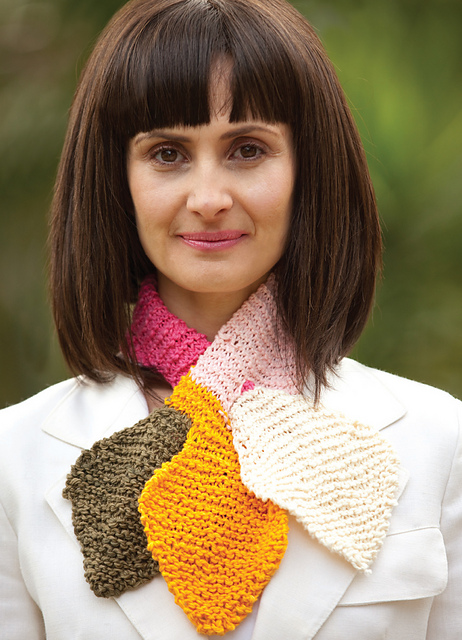 Taffy Leaf Scarf