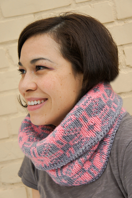 Rimrock Reversible Cowl