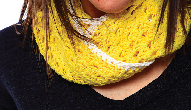 Sweet Summer Crochet Cowl