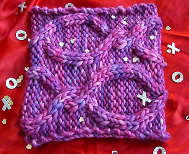 Kiss Kiss Bang Bang Cowl