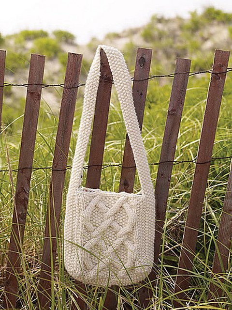 #03 Cabled Bag