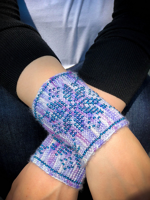 Elsa Cuffs