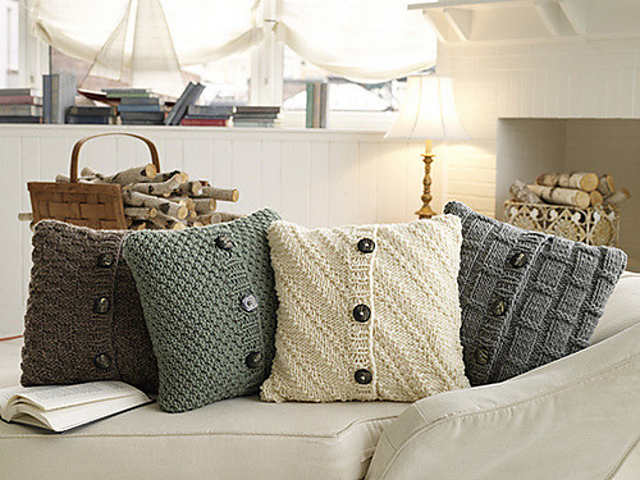 #29 Diagonal Rib Pillow