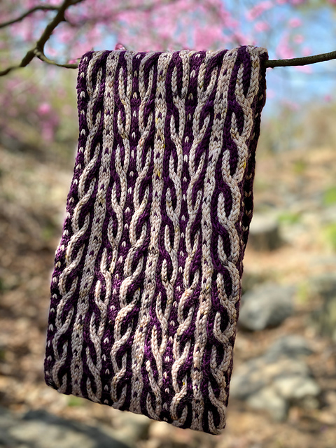 Palace in Wonderland Cowl