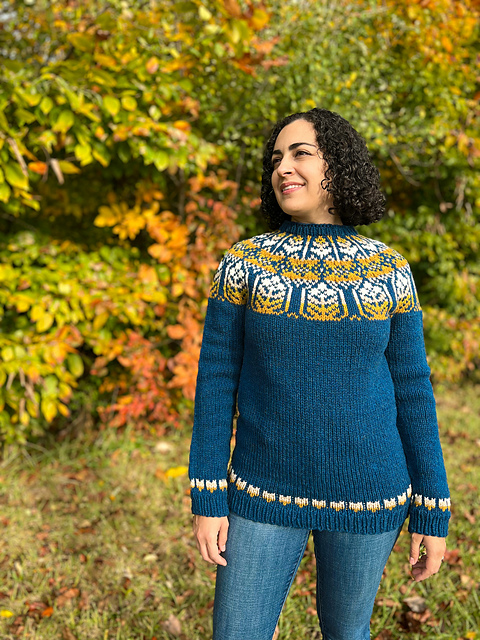Queen's Wood Pullover