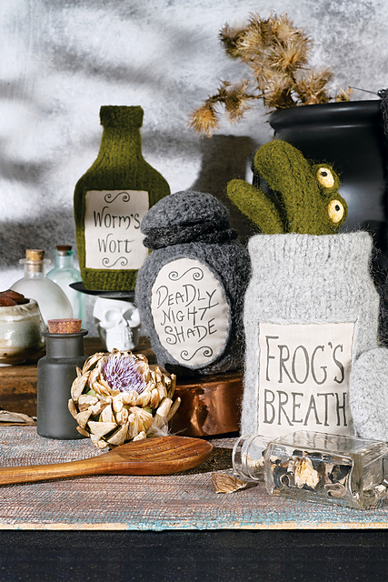 Ravelry: Sally's Potion Jars pattern by Stephanie Dosen of Tiny