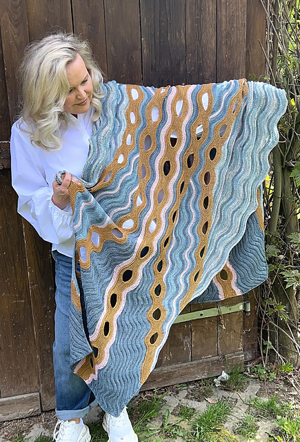 Classic Oregon Shawl