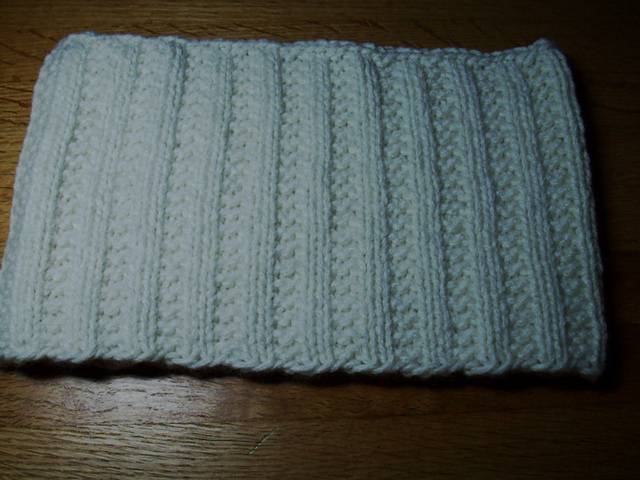 Garter Rib Cowl