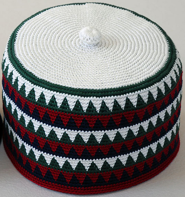 Ravelry Hat in Tapestry Crochet pattern by Carol Ventura