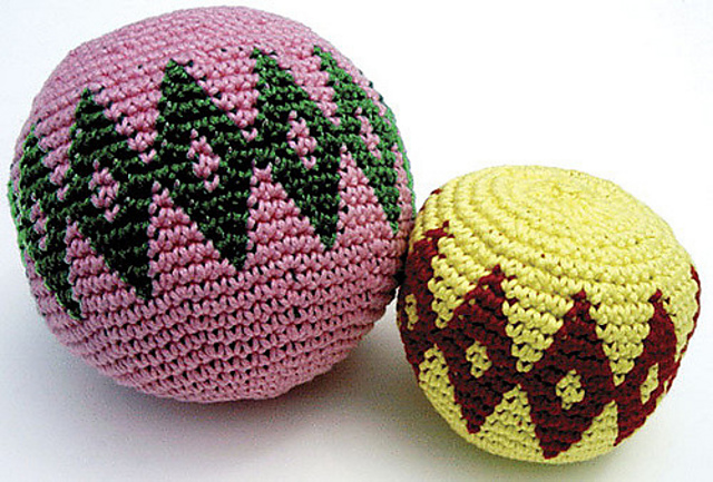 ravelry-ball-hacky-sack-pattern-by-carol-ventura
