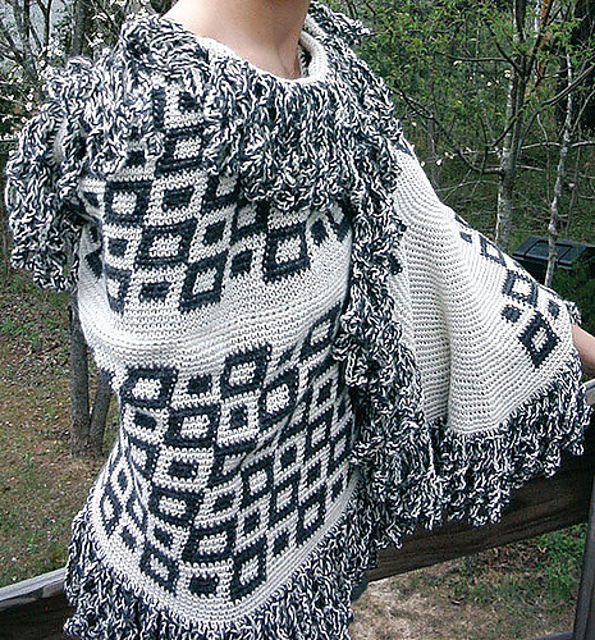 Opposites Attract Shawl