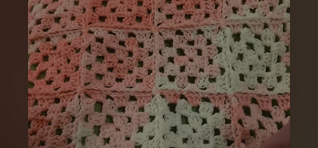 Continuous JAYG granny square blanket