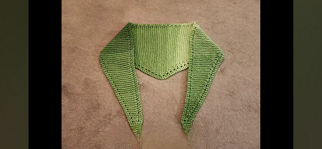 Side to Side Shawlette