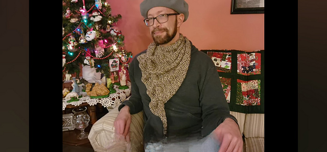 Keyhole Scarf