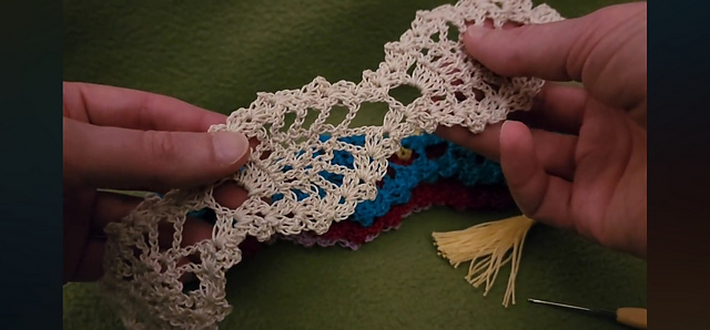 Pineapple Lace Bookmark