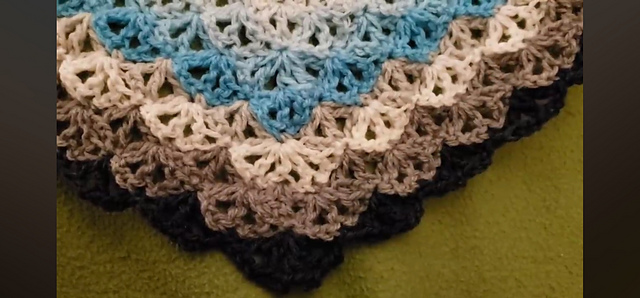 Spatter Stitch Shawl