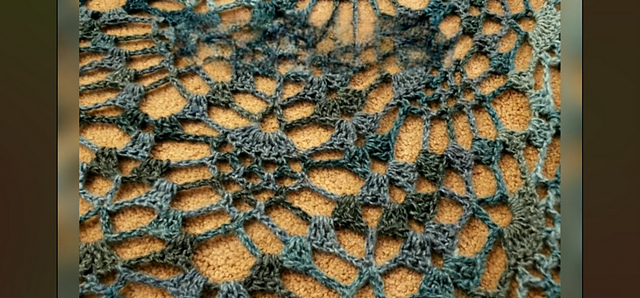 Granny Pineapple Shawl