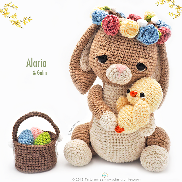 Amigurumis Easter Bunny Alaria and Galin Chick