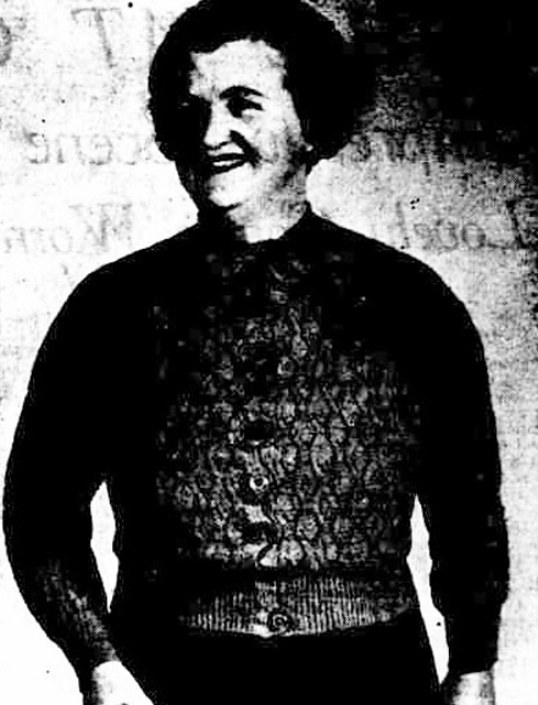 A Cardigan in Lace Stitch