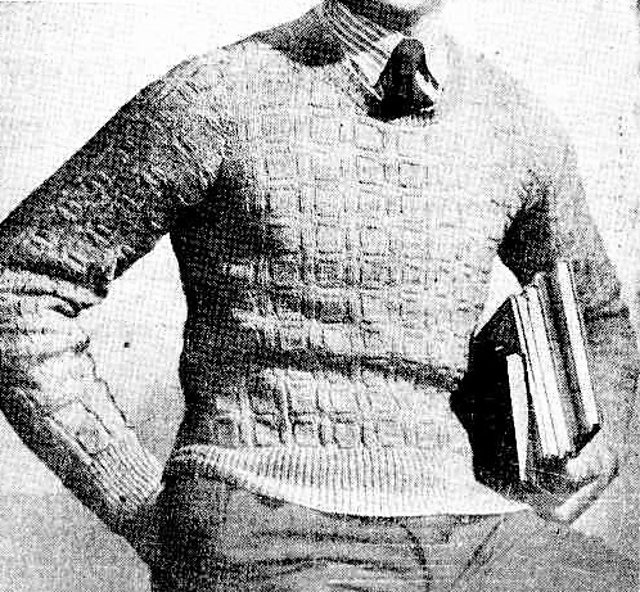 Pullover With Long Sleeves