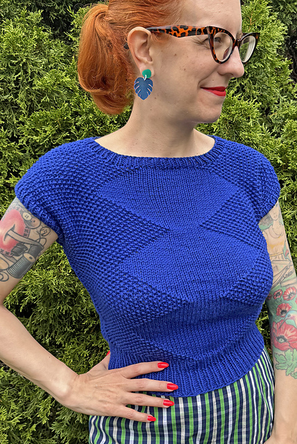 トップス MISTREASS Pattern Knit Ensemble Maple Mist Sweater / DROPS 257-12 - Free knitting patterns by