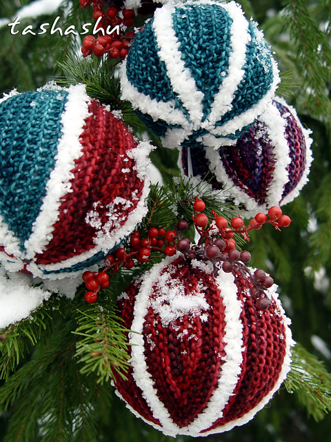 Christmas tree decorations