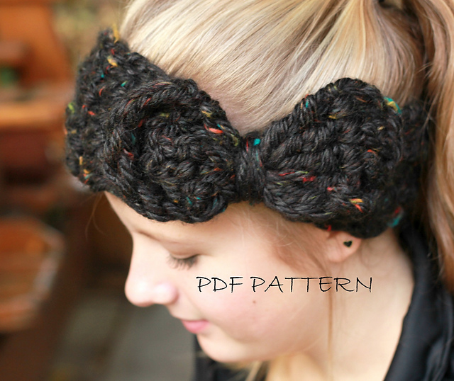 Crochet Earwarmer~ Headband with bow 