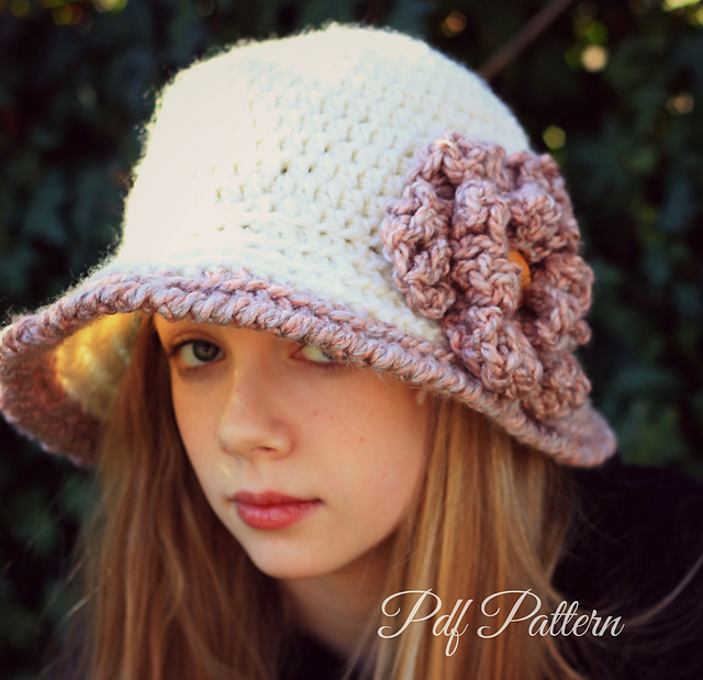 cloche~flapper~hat ~ flower