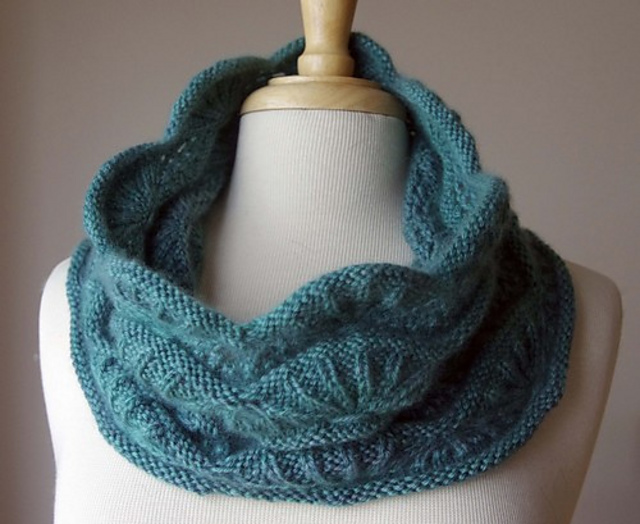 Neck Warmer in Desert Sand Cashmere