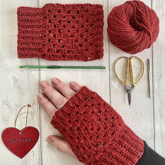 Granny Fingerless Gloves