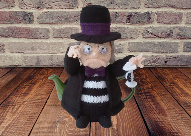 Bah Humbug Tea Cosy