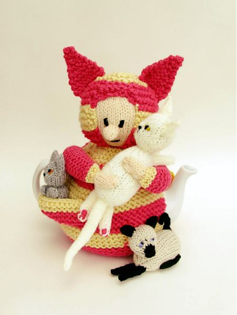 Cat lady tea cosy
