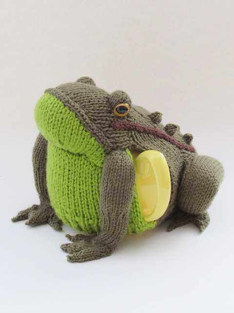 Frog Tea Cosy