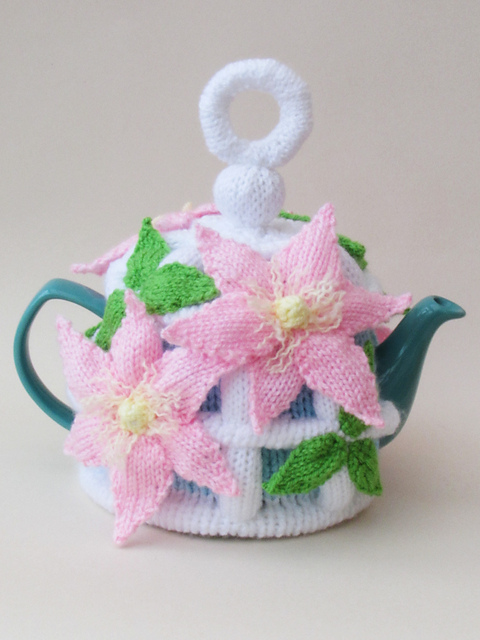 Floral Clematis Birdcage Tea Cosy