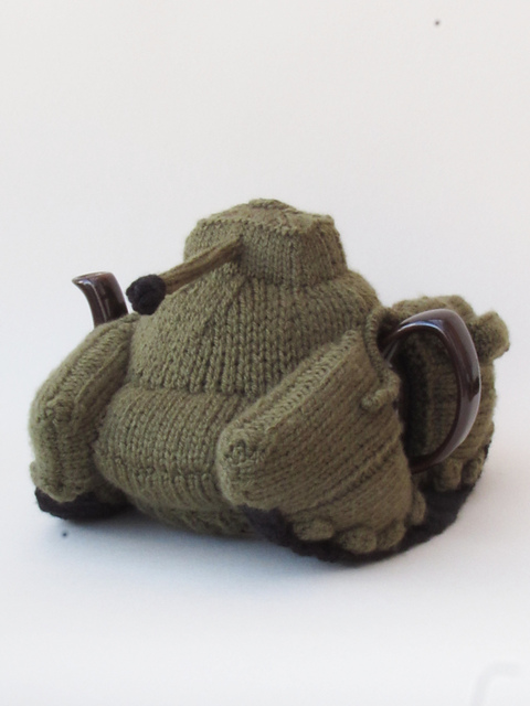 Churchill Mark IV Tank Tea Cosy