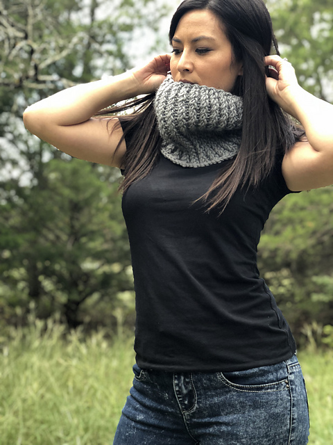 The Mara Cowl