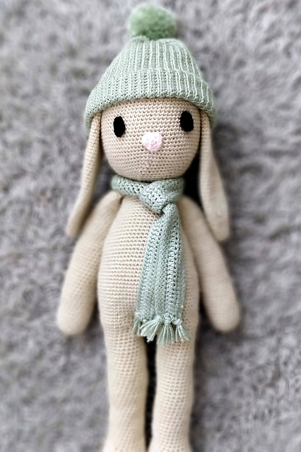 Ravelry: Lady Lala and Mr. Lulu crochet bunny buddies pattern by
