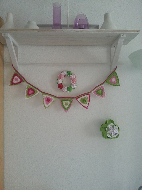 Crocheted Triangle Bunting