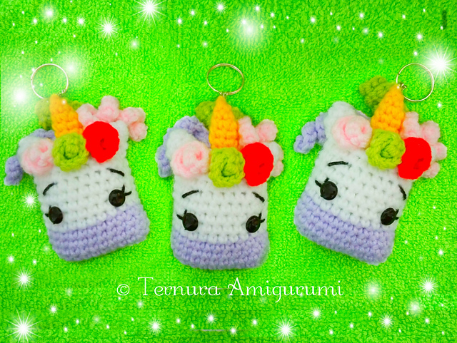 unicorn keychain
