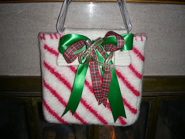 Peppermint Stripes Iceland Bag