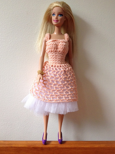 Lorraine's Prom Dress (Barbie)