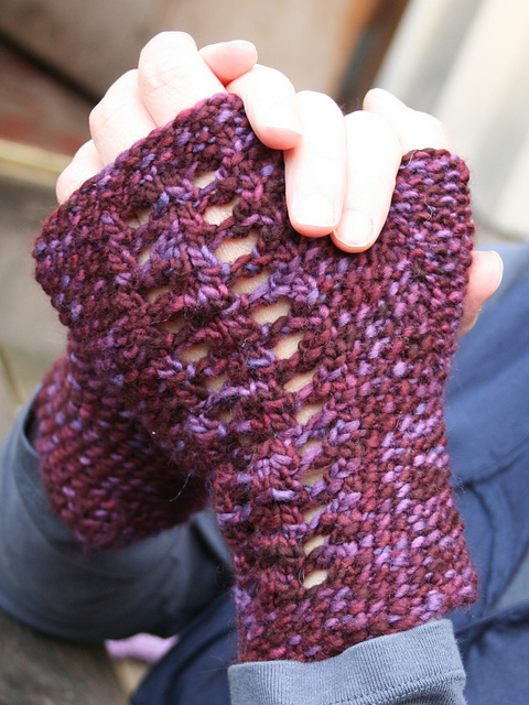 Angelica Mittens